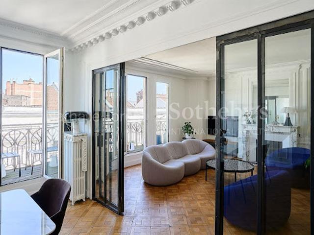 Vente Appartement 7 pièces 186.63 m2 Lille