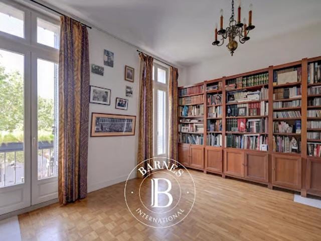 Vente Appartement 7 pièces 188.25 m2 Aix en Provence