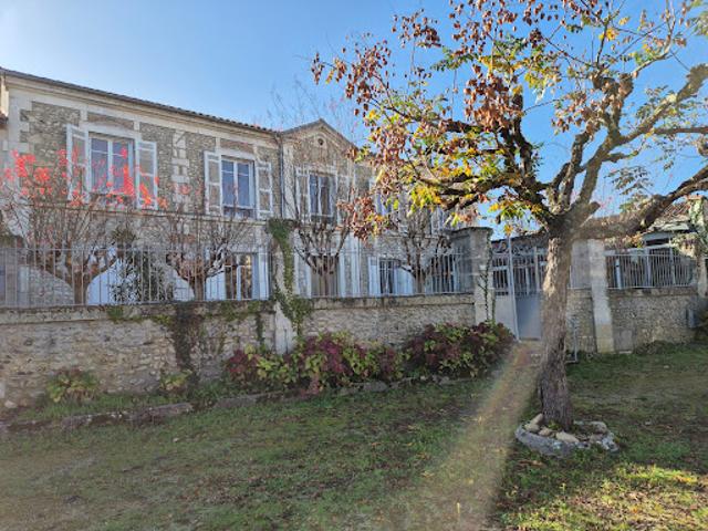 Vente Appartement 7 pièces 216 m2 Razac sur l'Isle