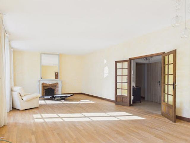 Vente Appartement 7 pièces 219 m2 Saint Céré