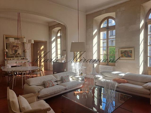 Vente Appartement 7 pièces 232 m2 Avignon
