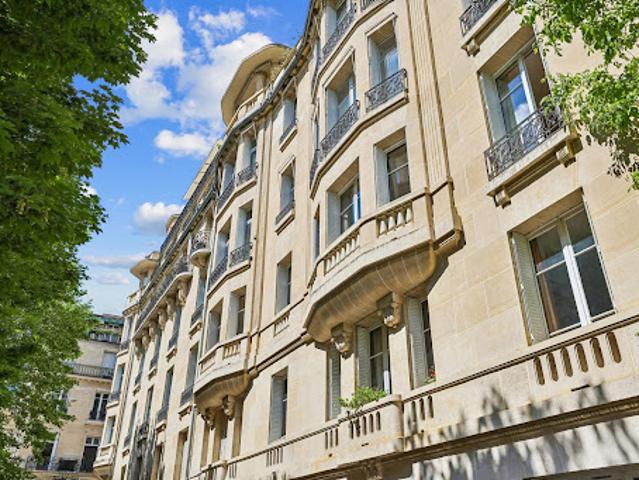 Vente Appartement 7 pièces 235.53 m2 Paris 16ème