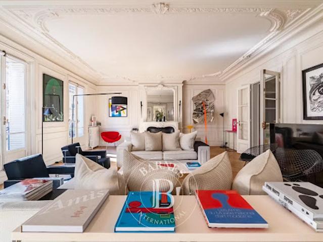 Vente Appartement 7 pièces 253 m2 Paris 16ème