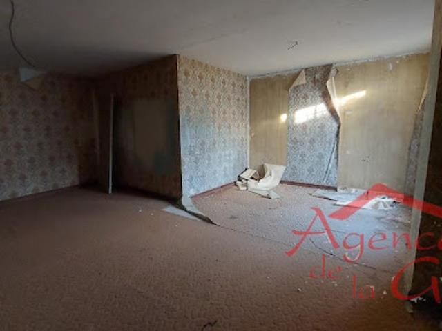 Vente Appartement 7 pièces 330 m2 Sézanne