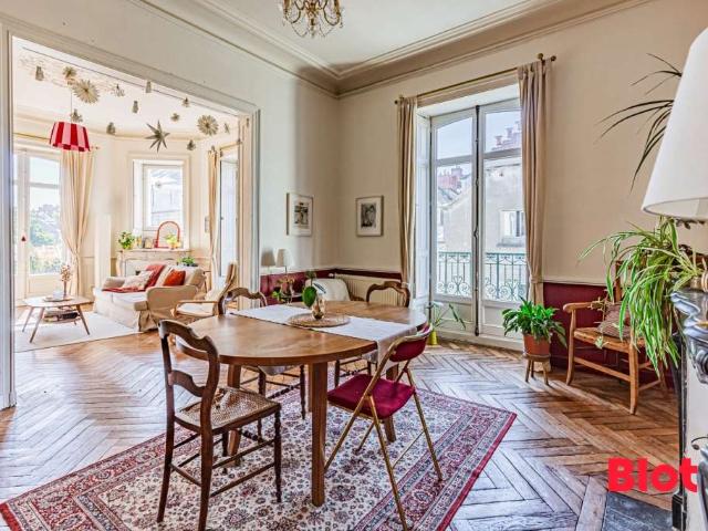 Vente appartement 7 pièces Nantes Centre Ville 44