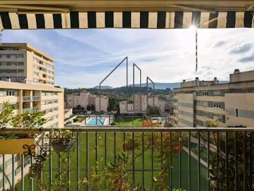 Appartement à vendre à Rue Vincent Courdouan - Balcon