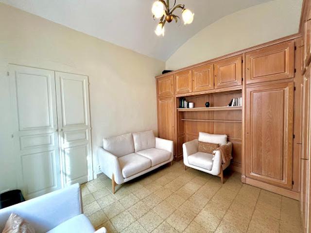 Vente Appartement 8 pièces 124 m2 Bastia