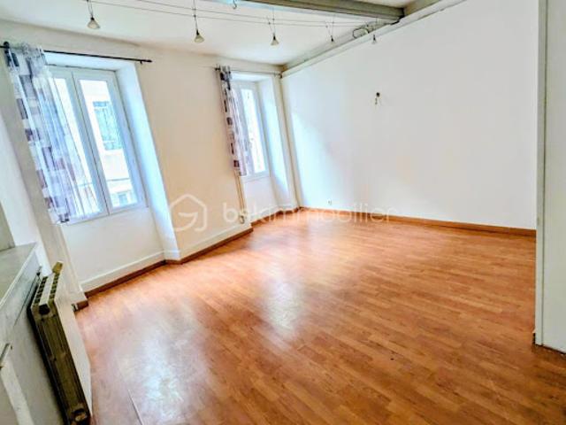 Vente Appartement 8 pièces 143.75 m2 Annonay