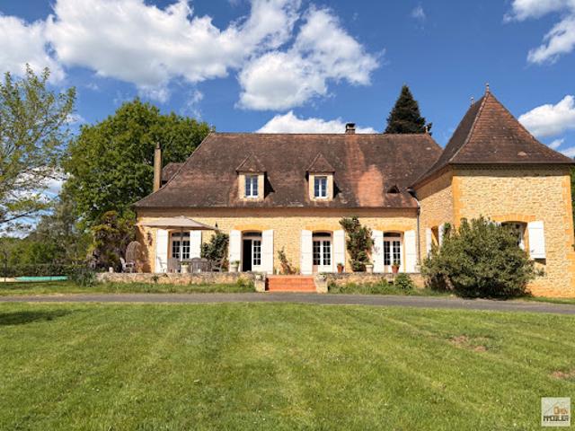 Vente Appartement 8 pièces 186 m2 Journiac