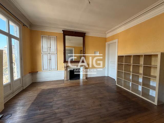 Vente Appartement 8 pièces 195.45 m2 Troyes