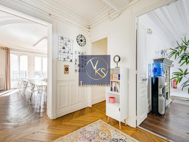Vente Appartement 8 pièces 197.68 m2 Paris 9ème