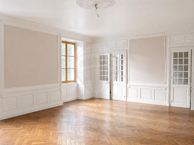 Vente Appartement 8 pièces 208 m2 Thiers