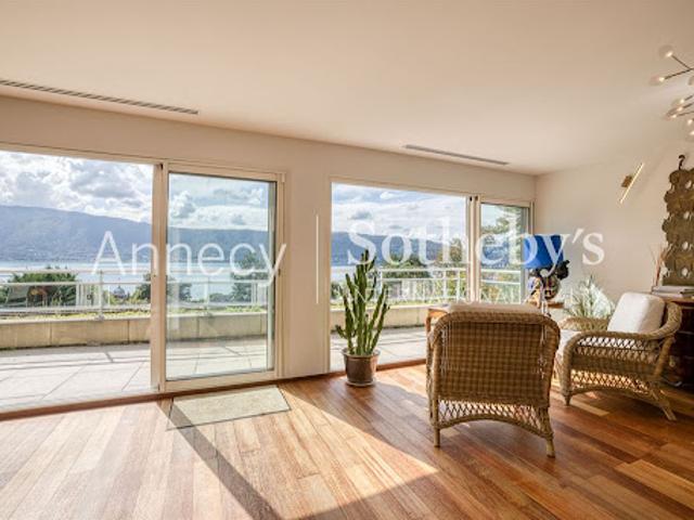 Vente Appartement 6 pièces 191 m2 Veyrier du Lac
