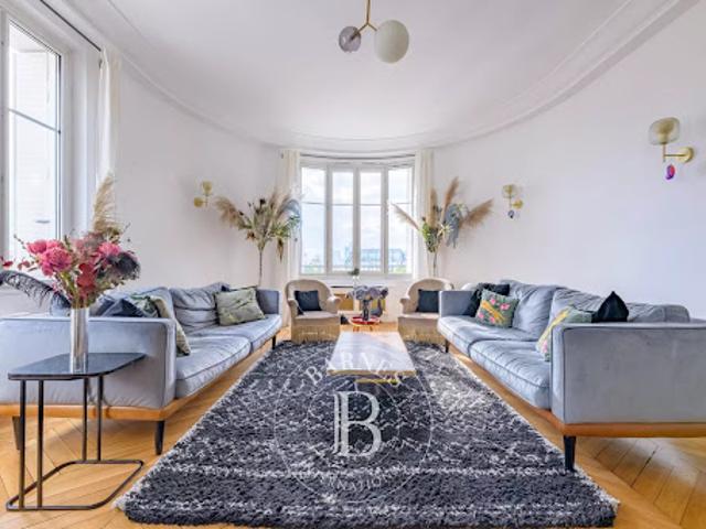 Vente Appartement 8 pièces 240.71 m2 Paris 17ème