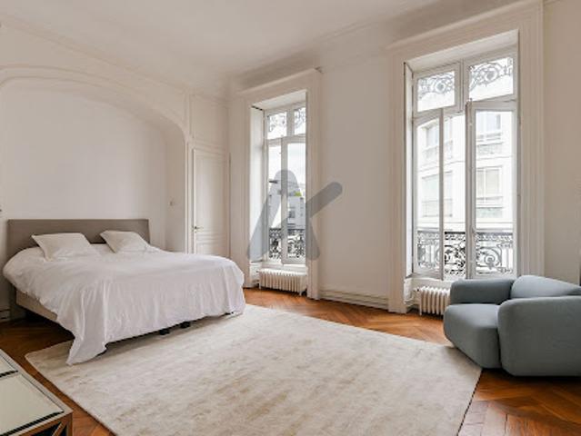 Vente Appartement 8 pièces 285 m2 Lyon 6ème