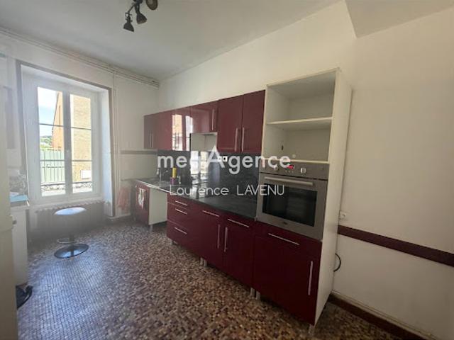 Vente Appartement 8 pièces 302 m2 Argenton sur Creuse