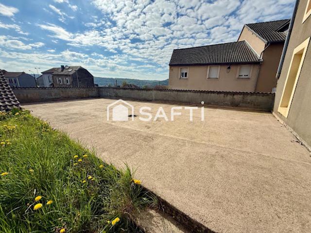 Vente Appartement 9 pièces 141 m2 Mont Saint Martin