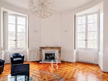 Vente Appartement 9 pièces 165.29 m2 Bordeaux