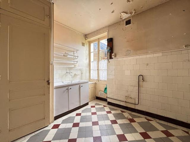 Vente Appartement 9 pièces 193 m2 Entre deux Guiers