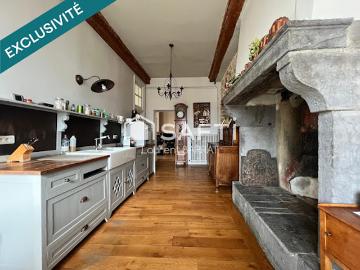Vente Appartement 9 pièces 230 m2 Issoire
