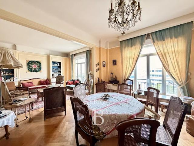 Vente Appartement 9 pièces 247 m2 Tourcoing