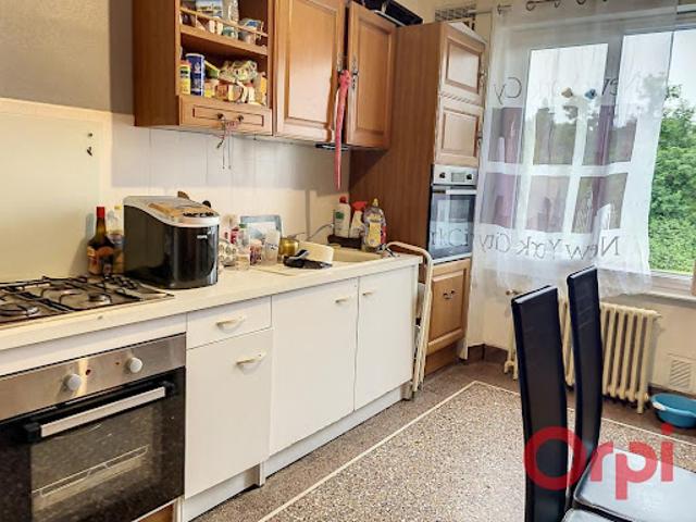 Vente Appartement 9 pièces Montluçon