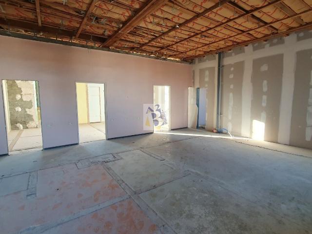 Vente appartement 0 pièce s 128m² Angoulême