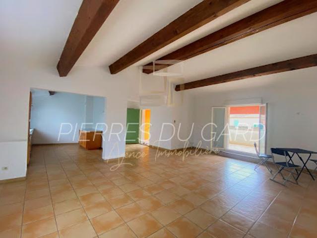 Vente Appartement 5 pièces 103 m2 Uzès