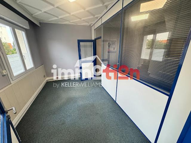 Vente Appartement 0 pièces 200 m2 Eu