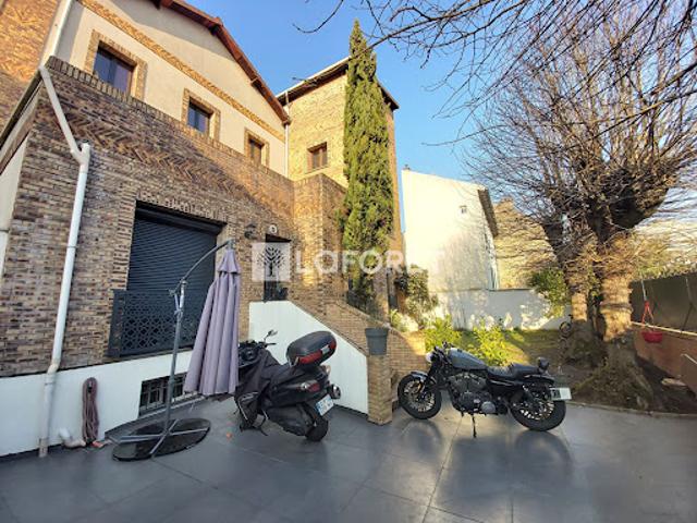 Vente Appartement 10 pièces 171 m2 Le Raincy