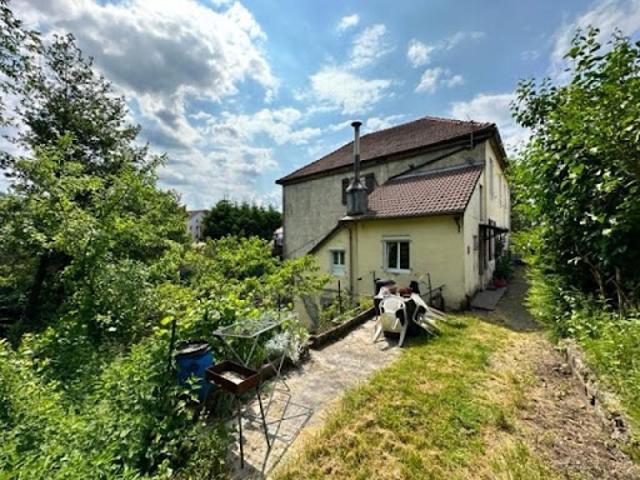 Vente Appartement 10 pièces 187 m2 Le Thillot
