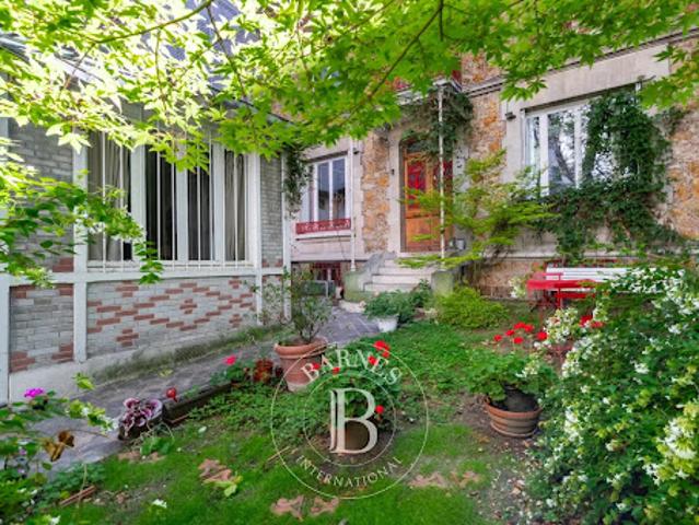 Vente Appartement 10 pièces 290.5 m2 Paris 15ème