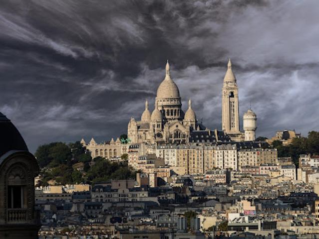 Vente Appartement 10 pièces 314 m2 Paris 18ème