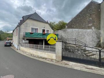 Vente Appartement 12 pièces 149 m2 Pierrefort