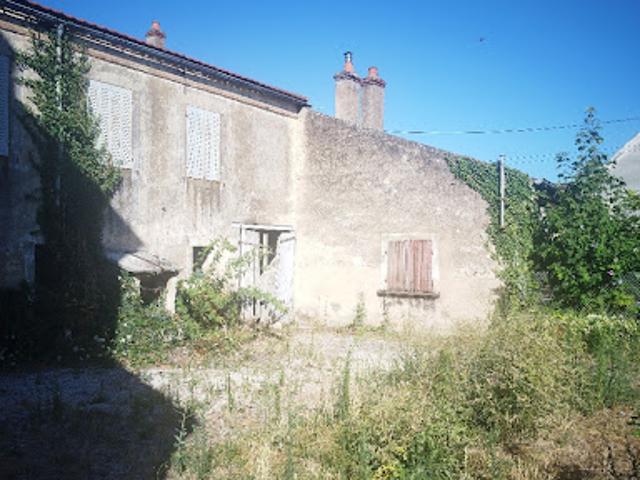 Vente Appartement 15 pièces 740 m2 Bragny sur Saône