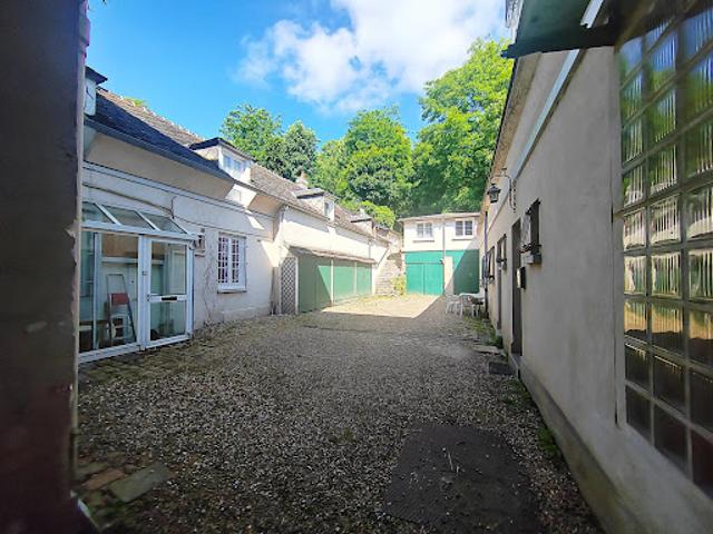 Vente Appartement 19 pièces 530 m2 Chaumont en Vexin