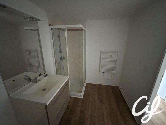Vente appartement 1 pièce La Roche Sur Yon Centre Ville 85