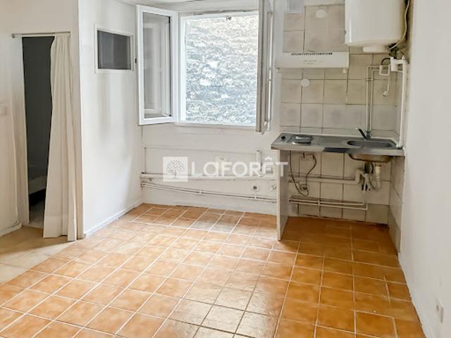 Vente Appartement 1 pièce 14.2 m2 Paris 9ème