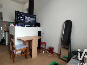 Vente Appartement 1 pièce 15 m2 Aubagne