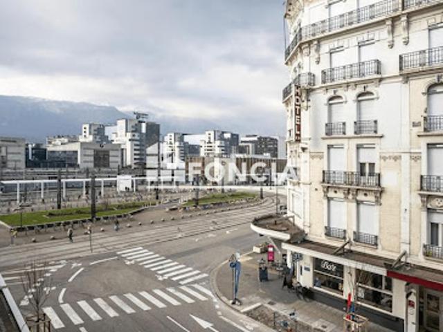 Vente Appartement 1 pièce 15 m2 Grenoble