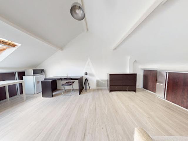 Vente Appartement 1 pièce 15.32 m2 Thiais