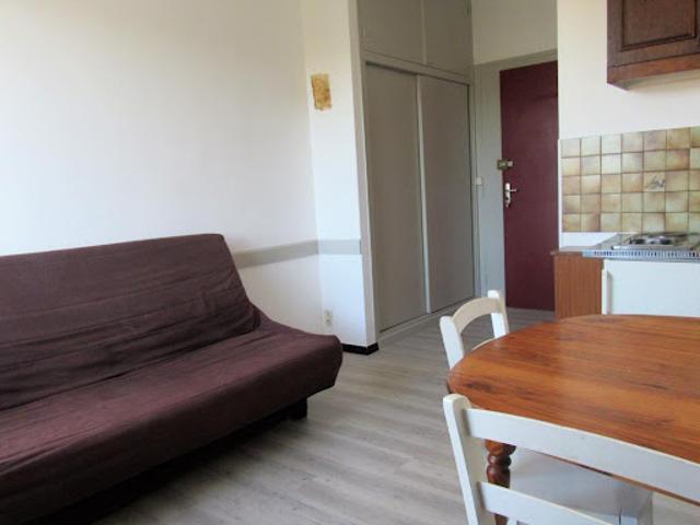 Vente Appartement 1 pièce 16 m2 Aire sur l'Adour