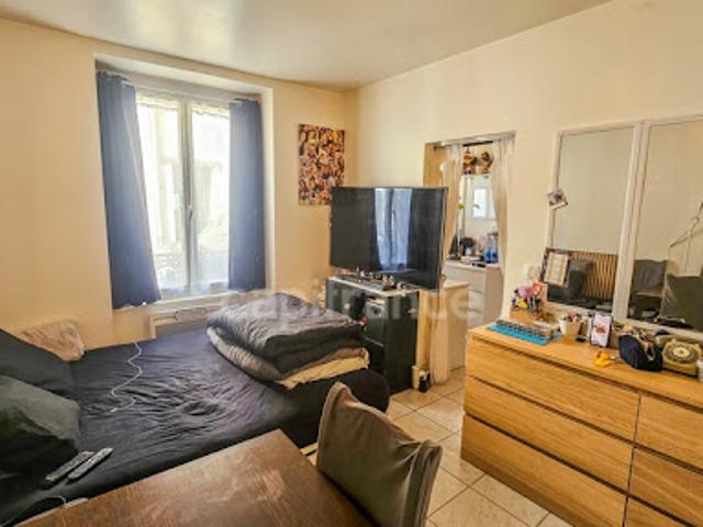 Vente Appartement 1 pièce 16 m2 Etrechy