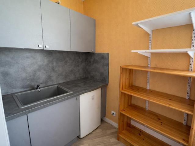 Vente Appartement 1 pièce 16.57 m2 Clermont Ferrand