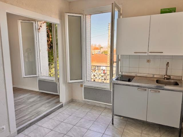 Vente Appartement 1 pièce 16.7 m2 Brunoy