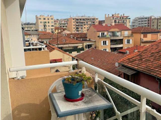 Vente Appartement 1 pièce 17 m2 Nice
