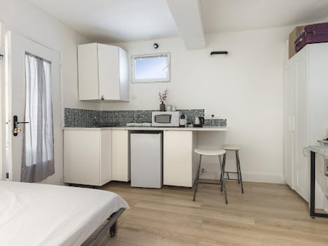 Vente Appartement 1 pièce 17 m2 Aix en Provence