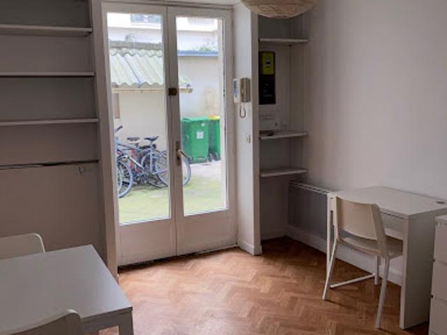 Vente Appartement 1 pièce 17 m2 Paris 9ème