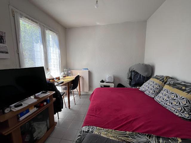 Vente Appartement 1 pièce 17 m2 Sète