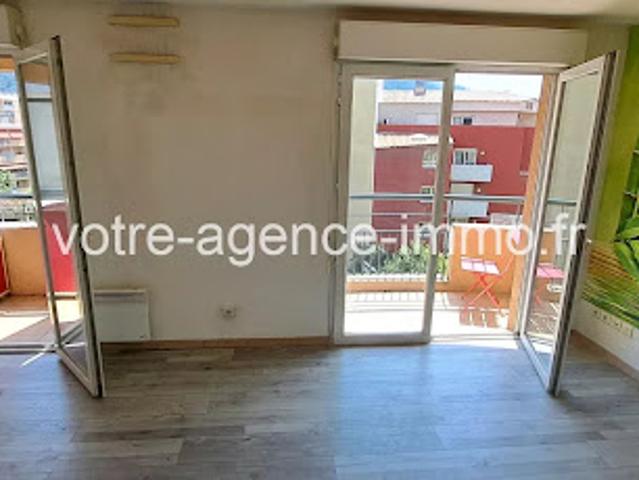 Vente Appartement 1 pièce 18 m2 Nice